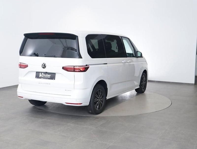 Neu VW Multivan Business 245 PS (180 kW) 2025 Weiss  normal Van