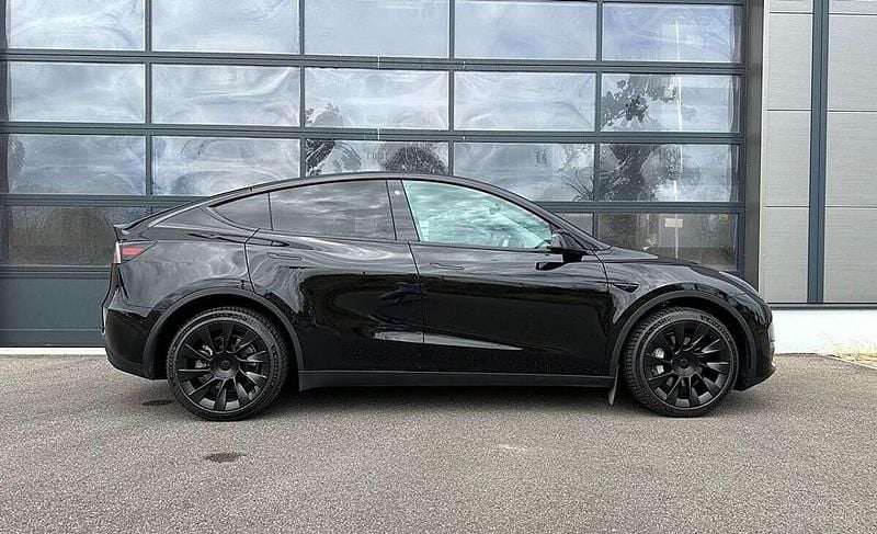 Gebraucht Tesla Model Y Long Range AWD 378 kW (514 PS) 2023 Schwarz SUV