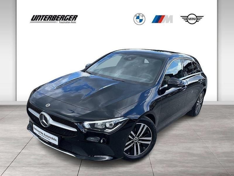 Schwarz Gebraucht 2022 Mercedes CLA180 Shooting Brake Kombi | € 27.390 (Fairer Preis) - Bild 1/1