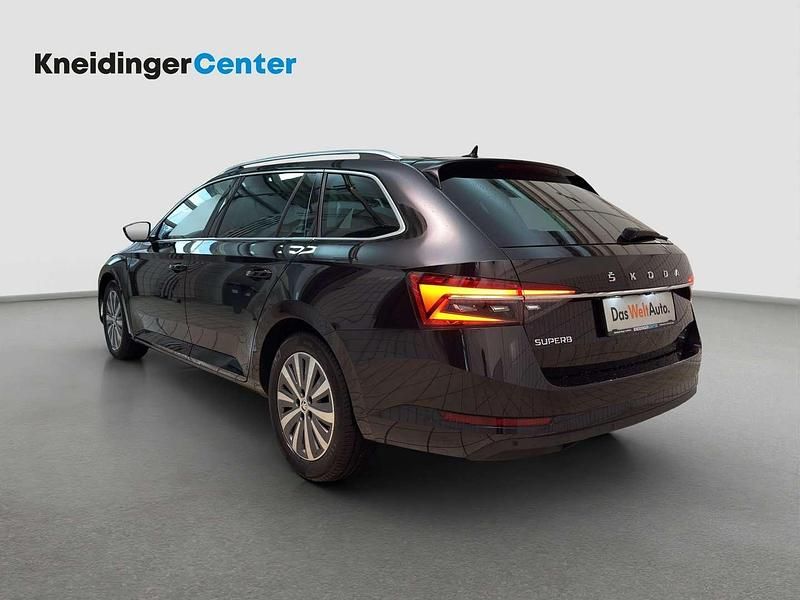 Gebraucht Skoda Superb Style 150 PS (110 kW) 2023 Schwarz Kombi