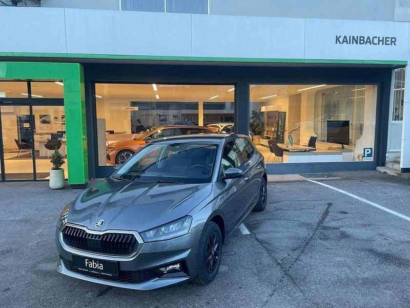 Neu Skoda Fabia Selection 95 PS (69 kW) 2026 Mittelgrau  metallic Kleinwagen