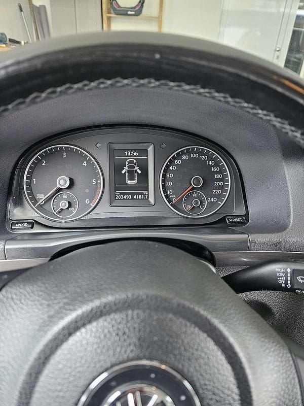 Gebraucht VW Touran 105 PS (77 kW) 2013 Gelb Van / Kleinbus