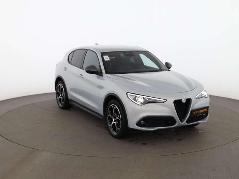 Gebraucht Alfa Romeo Stelvio Sprint 190 PS (139 kW) 2022 Weiß SUV