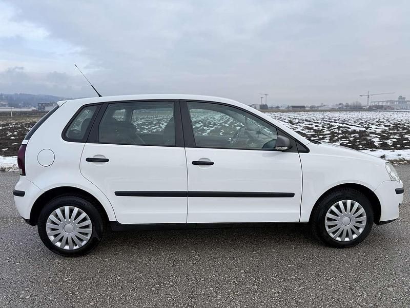 Gebraucht VW Polo Family 69 PS (50 kW) 2008 Weiß Kleinwagen