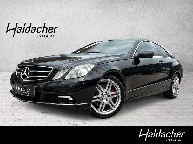 Gebraucht Mercedes E350 231 PS (169 kW) 2010 Schwarz Coupé