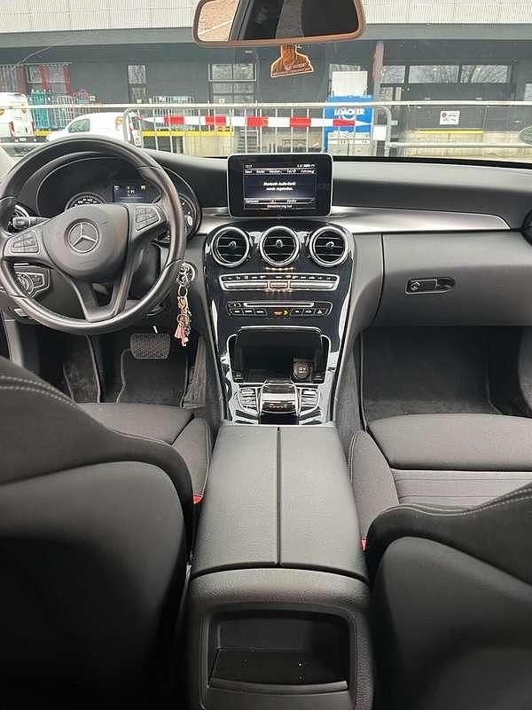 Gebraucht Mercedes C180 Avantgarde 116 PS (85 kW) 2016 Limousine