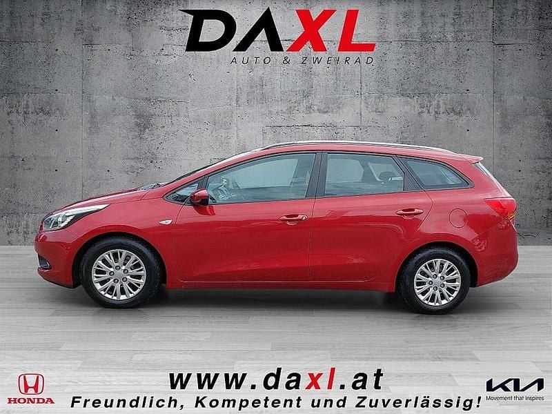 Gebraucht Kia Ceed Sportswagon 90 PS (66 kW) 2015 Rot Kombi