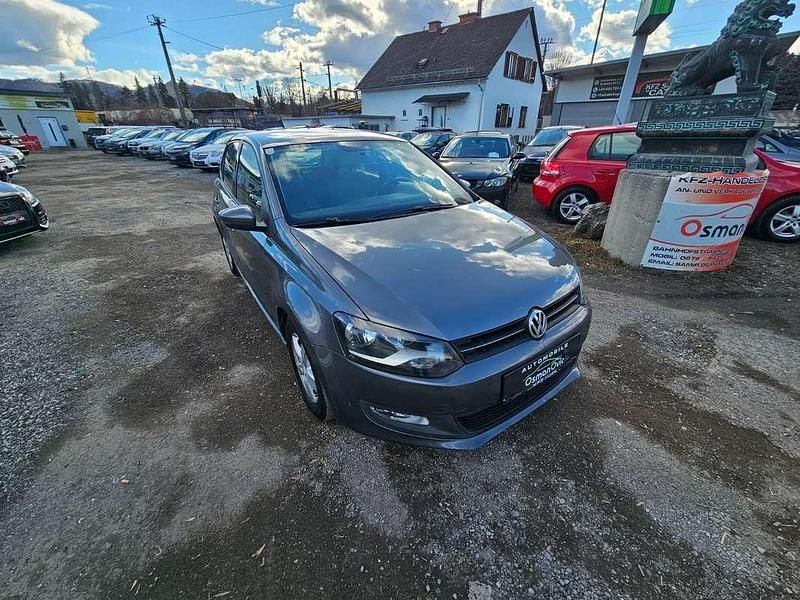 Gebraucht VW Polo 60 PS (44 kW) 2011 Grau Kleinwagen