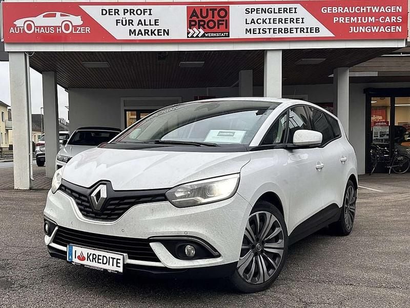 Weiß Gebraucht 2020 Renault Grand Scénic Zen Van / Kleinbus | € 16.980 - Bild 1/4