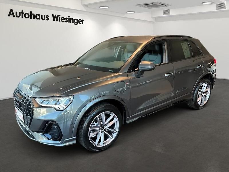 Mittelgrau metallicperleffekt Gebraucht 2023 Audi Q3 S-Line SUV | € 43.900 (Etwas zu teuer) - Bild 1/4