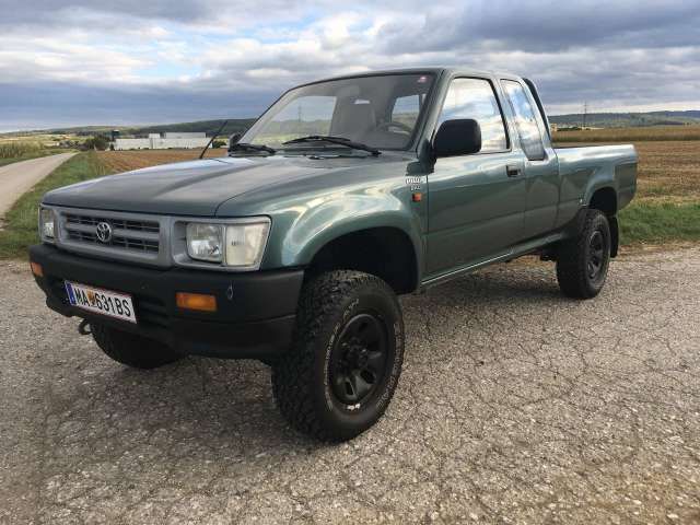 Verkauft Toyota Hilux Gebraucht 1993 177 500 Km In Pottsching