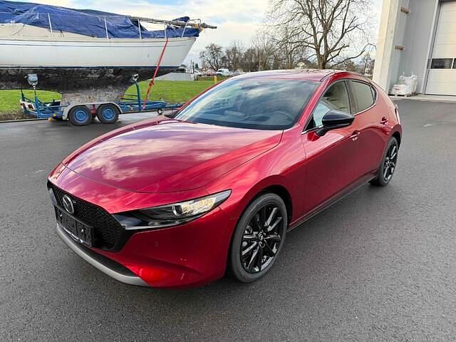 Neu Mazda 3 140 PS (102 kW) 2025 Rot sonderlackierung Limousine