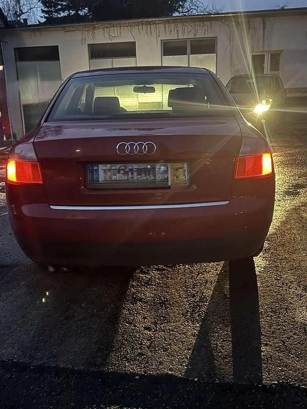 Gebraucht Audi A4 110 PS (80 kW) 2001 Limousine