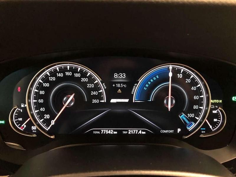 Gebraucht BMW 530e Efficient Dynamics 184 PS (135 kW) 2018 Weiß Limousine