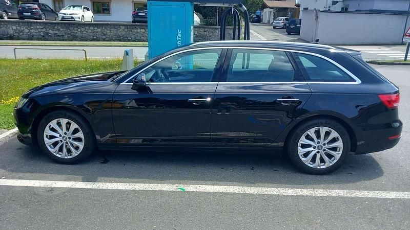 Gebraucht 2017 Audi A4 Sport Kombi | € 19.150 (Fairer Preis) - Bild 1/4