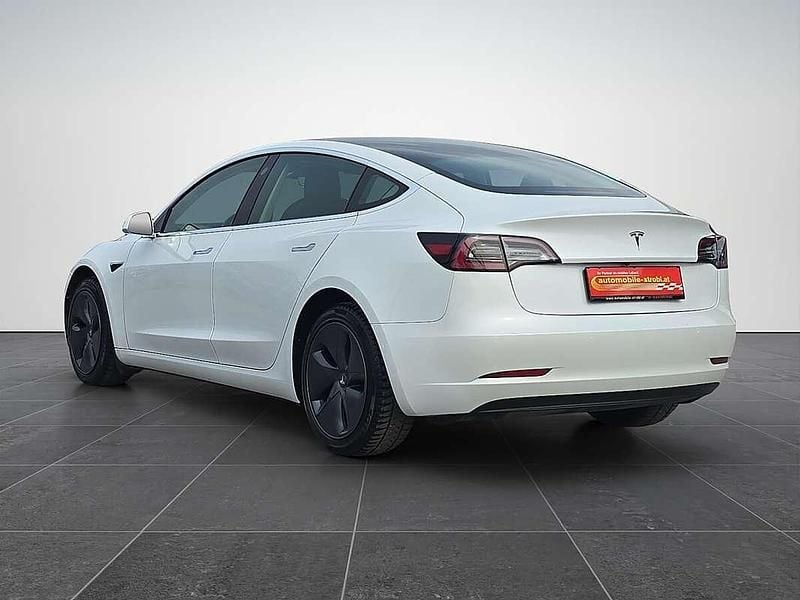 Gebraucht Tesla Model 3 225 kW (306 PS) 2021 Weiß Limousine