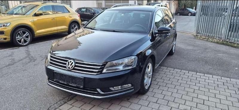 Gebraucht VW Passat Highline 140 PS (102 kW) 2014 Schwarz Kombi