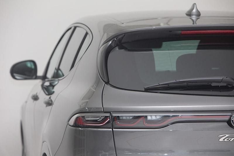 Gebraucht Alfa Romeo Tonale Veloce 160 PS (117 kW) 2024 Grau SUV