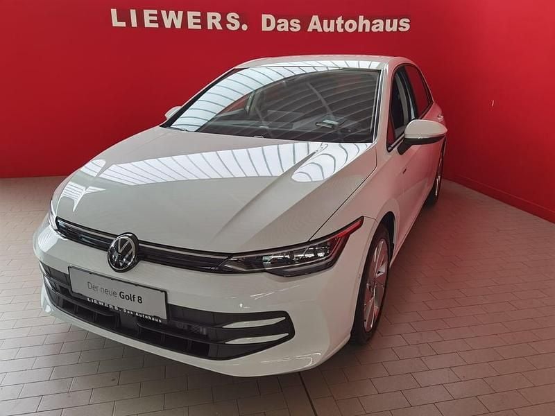 Neu VW Golf VIII 115 PS (84 kW) 2026 Weiss  normal Limousine