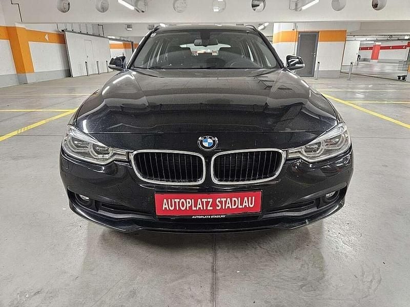 Gebraucht BMW 318 Advantage 150 PS (110 kW) 2018 Schwarz Kombi