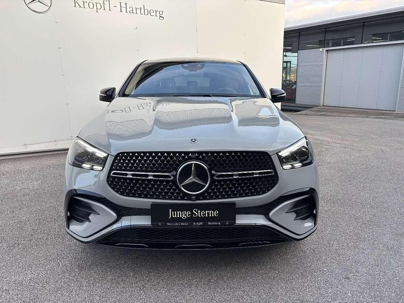 Gebraucht Mercedes GLE300 272 PS (200 kW) 2024 Grau Coupé