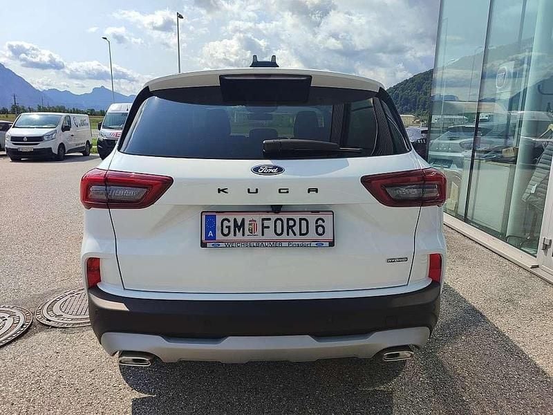 Gebraucht Ford Kuga Active 152 PS (111 kW) 2025 Frostweiss SUV