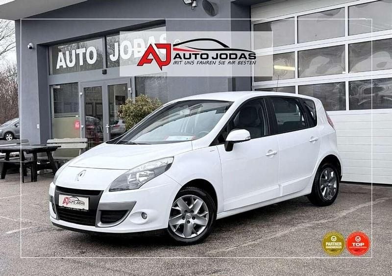 Gebraucht Renault Scénic III 95 PS (69 kW) 2011 Weiß Van / Kleinbus