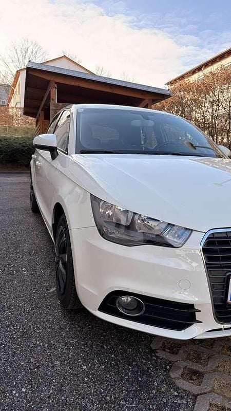 Gebraucht Audi A1 86 PS (63 kW) 2012 Kleinwagen