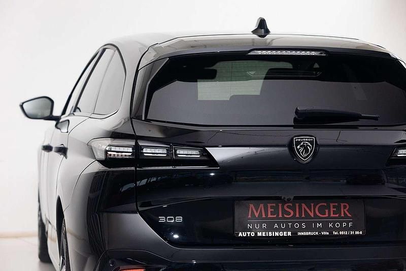 Gebraucht Peugeot 308 SW Allure 136 PS (100 kW) 2025 Schwarz Kombi
