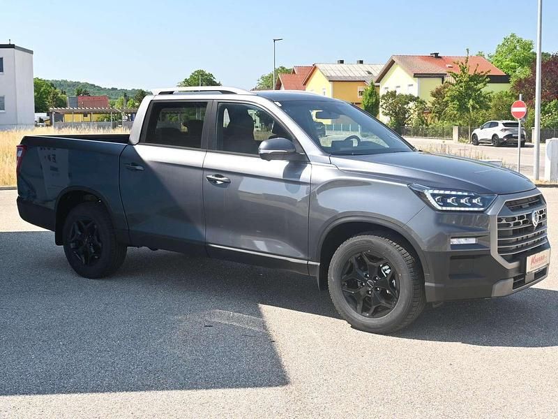 Gebraucht Ssangyong (KGM) Musso 203 PS (149 kW) 2025 Grau SUV