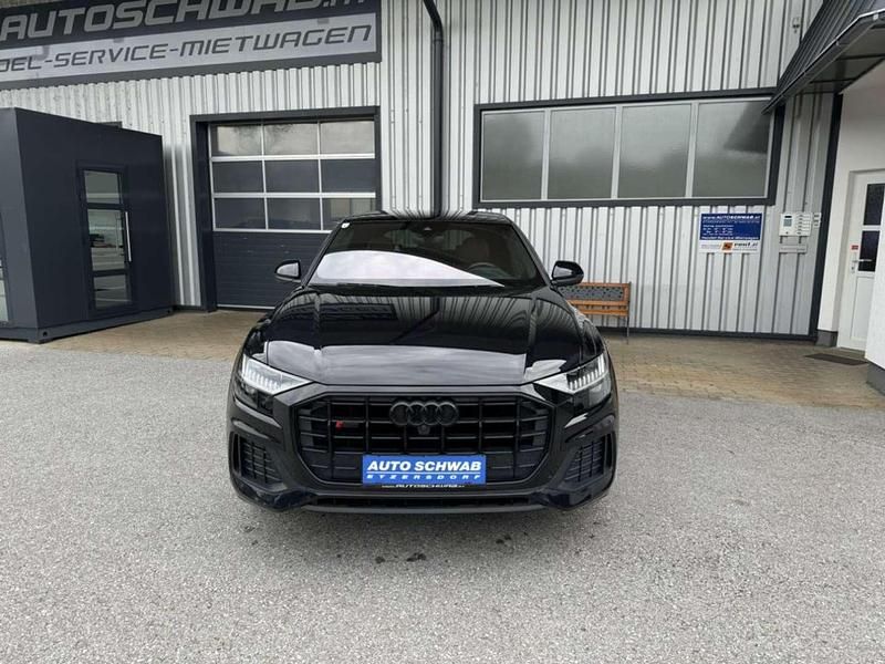 Gebraucht Audi Q8 286 PS (210 kW) 2019 Schwarz SUV