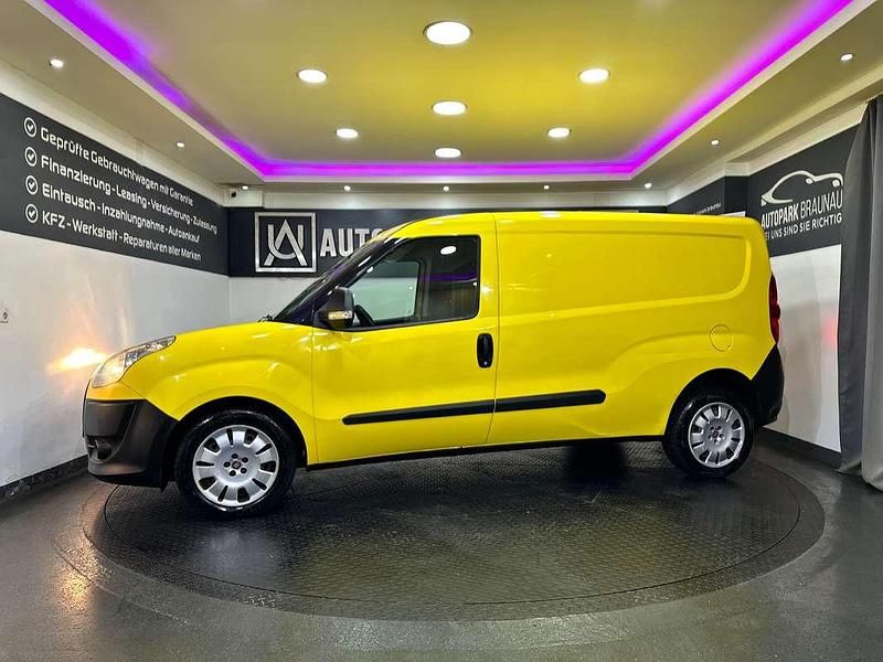 Gebraucht Fiat Doblò 90 PS (66 kW) 2011 Gelb Van / Kleinbus