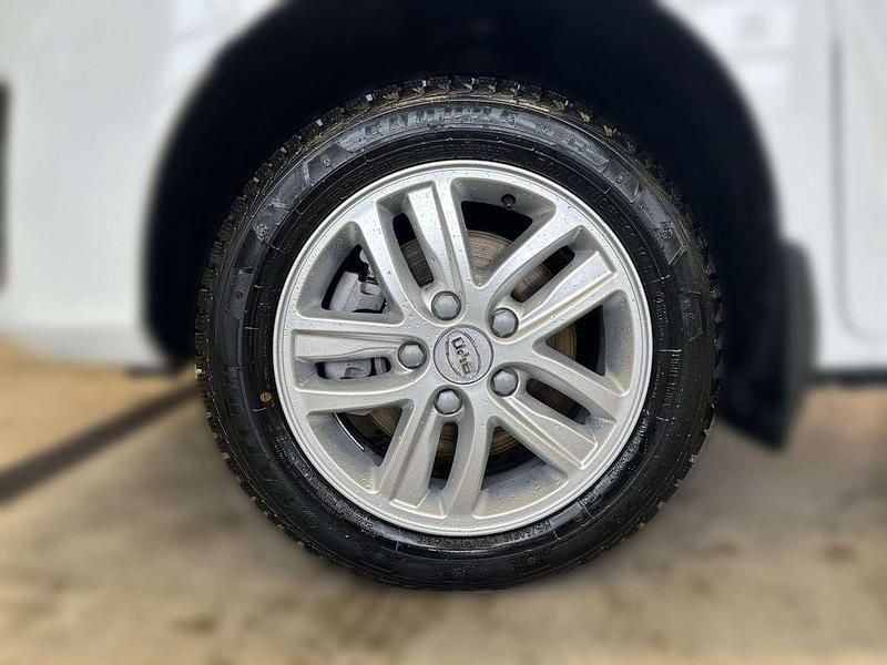 Gebraucht BYD ETP3 100 kW (136 PS) 2025 Weiß Van