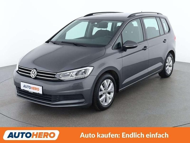 Gebraucht VW Touran Comfortline 116 PS (85 kW) 2018 Grau Van / Kleinbus