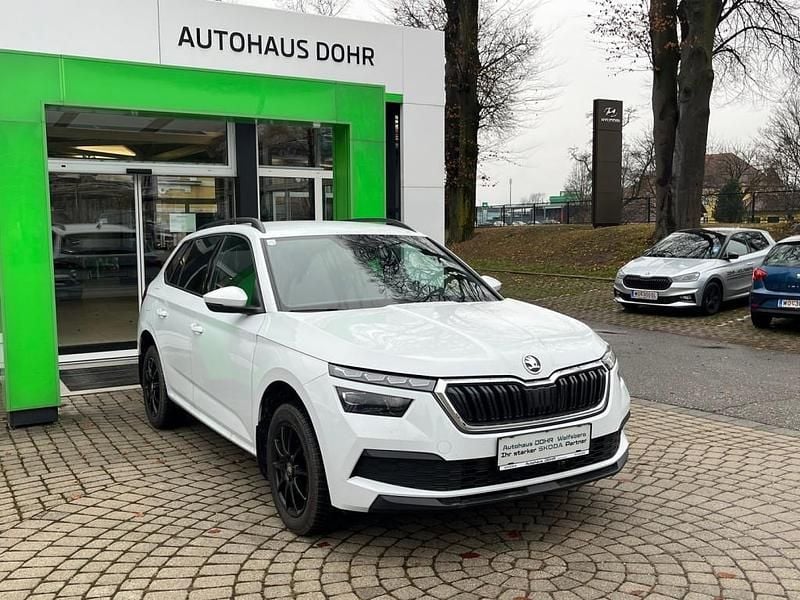 Weiss metallic Gebraucht 2020 Skoda Kamiq Style SUV | € 21.900 (Fairer Preis) - Bild 1/4