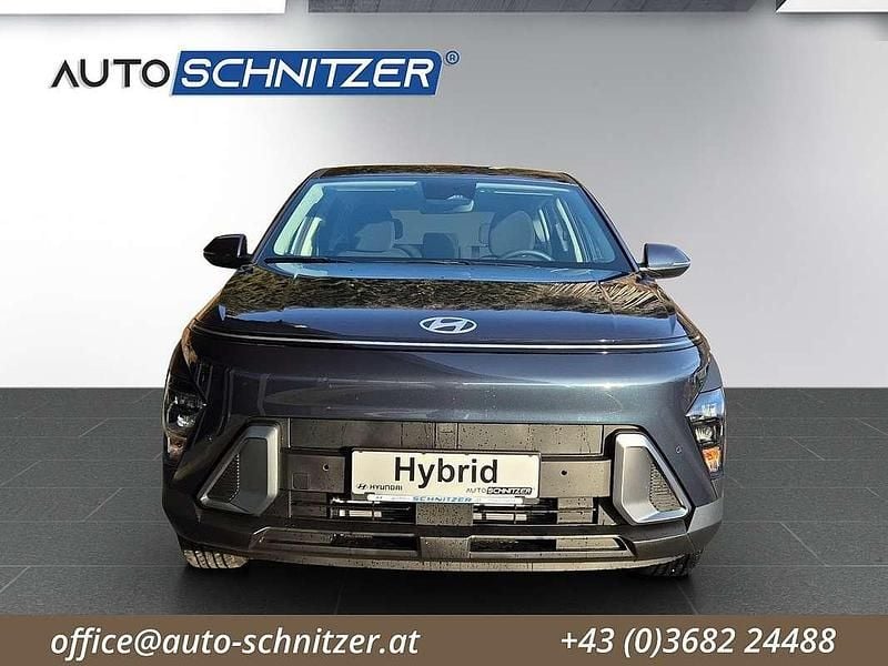 Neu Hyundai Kona 102 PS (75 kW) 2025 Blau SUV
