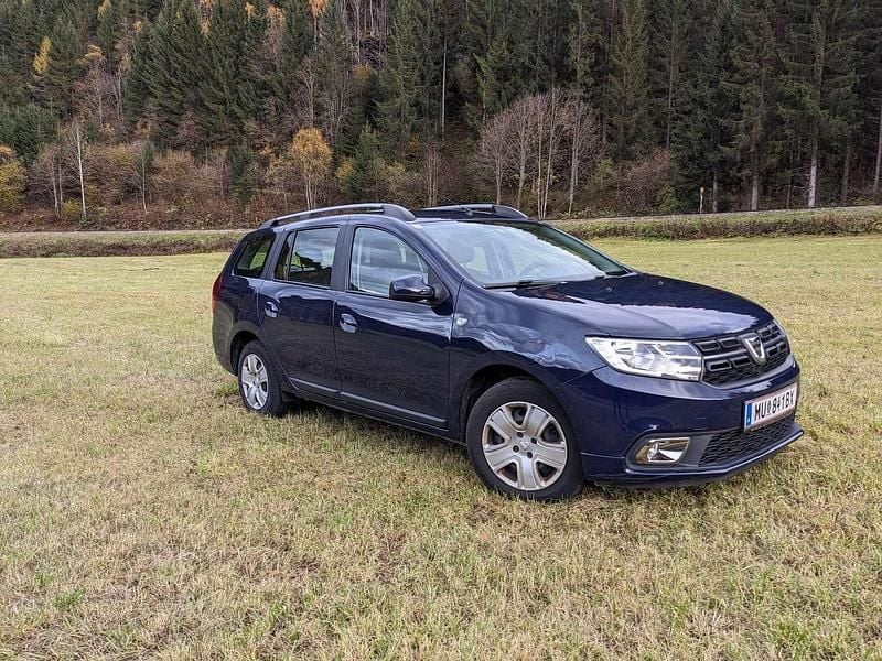 Blau Gebraucht 2017 Dacia Logan MCV Ambiance Kombi | € 5.300 (Guter Preis) - Bild 1/4