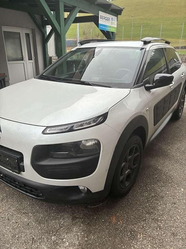 Gebraucht 2016 Citroën C4 Cactus PureTech Kleinwagen | € 6.700 (Guter Preis) - Bild 1/4