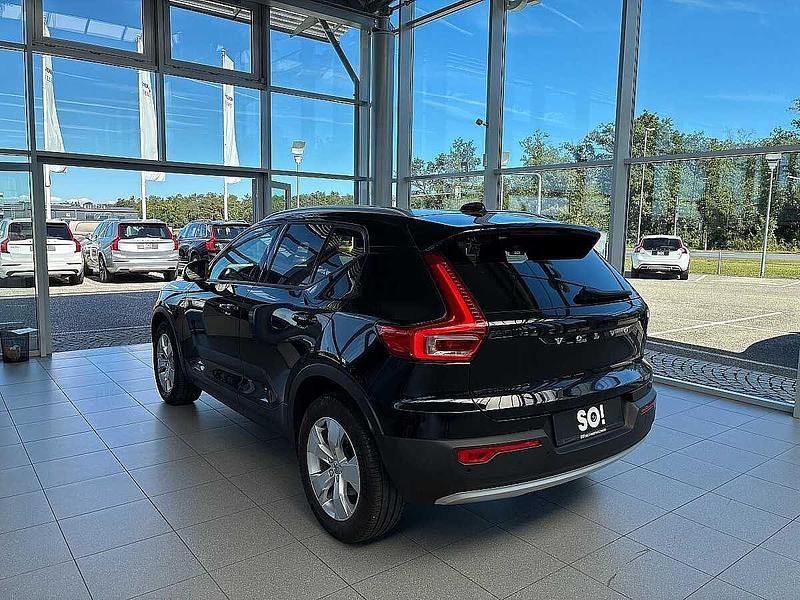 Gebraucht Volvo XC40 Momentum 190 PS (139 kW) 2018 Schwarz SUV
