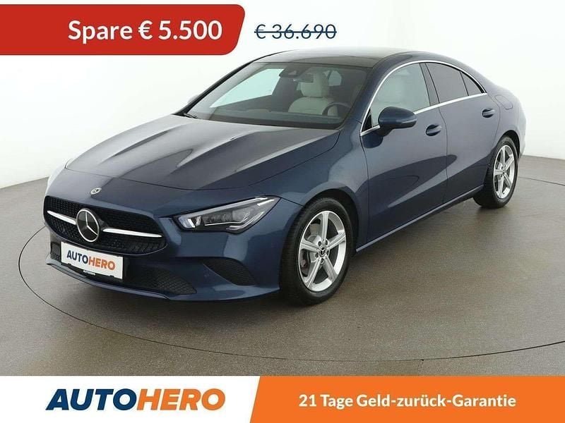 Blau Gebraucht 2022 Mercedes CLA200 Progressive Limousine | € 31.190 (Superpreis) - Bild 1/3