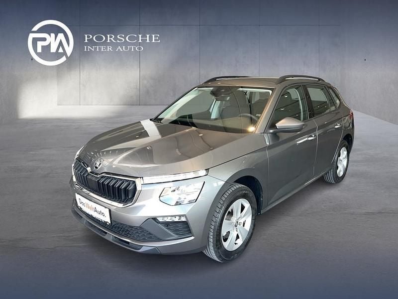 Mittelgrau metallic Gebraucht 2025 Skoda Kamiq Essence SUV | € 21.980 (Guter Preis) - Bild 1/4