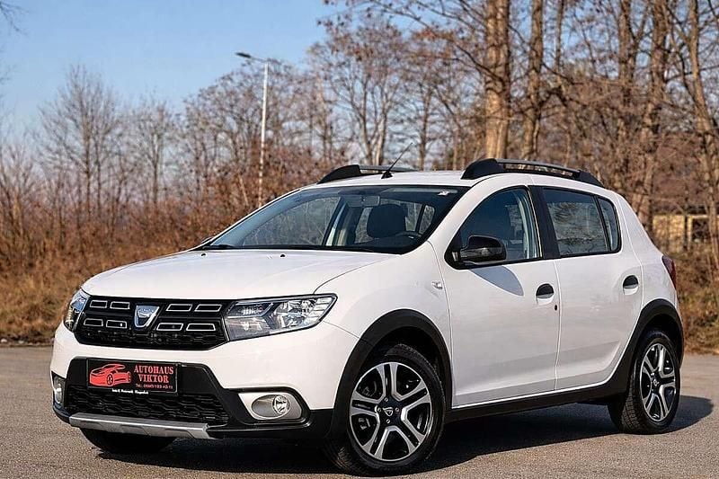 Gebraucht Dacia Sandero Stepway 90 PS (66 kW) 2018 Weiß Limousine