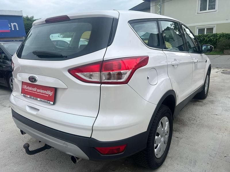 Gebraucht Ford Kuga Trend 140 PS (102 kW) 2014 Weiß SUV