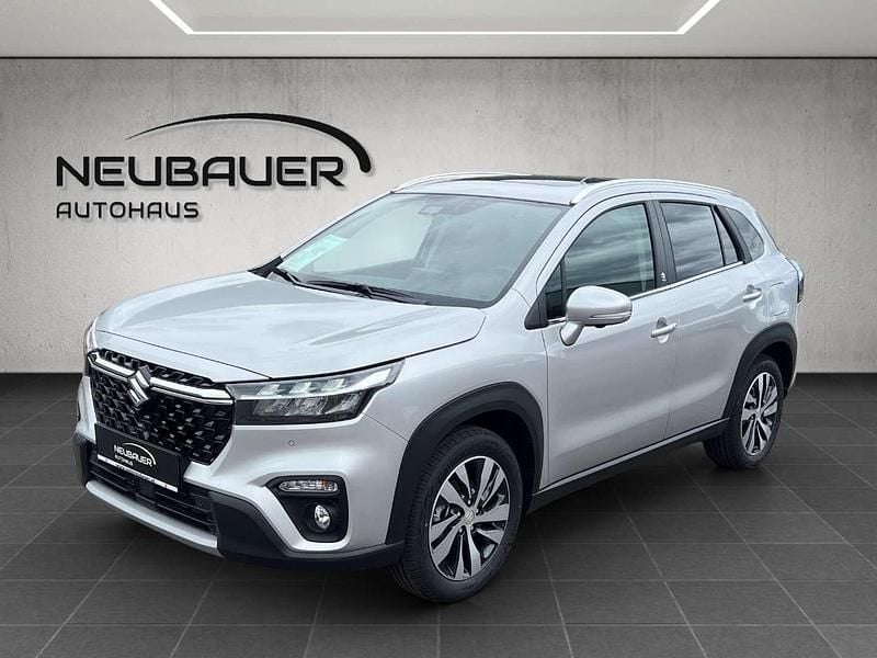 Silber Gebraucht 2024 Suzuki SX4 S-Cross SUV | € 29.990 (Teuer) - Bild 1/4
