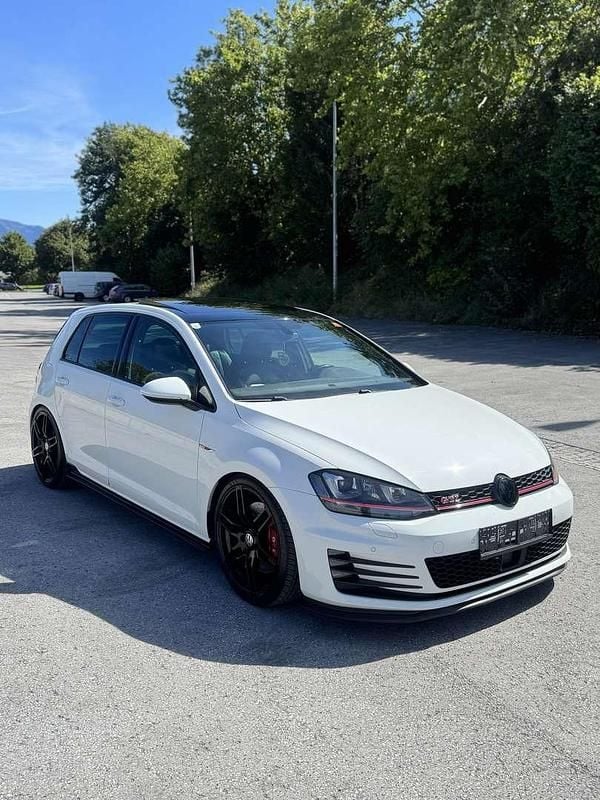 Gebraucht VW Golf VII GTI 230 PS (169 kW) 2015 Limousine