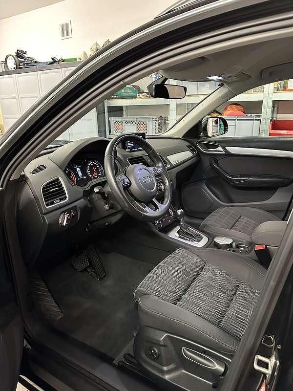 Gebraucht Audi Q3 Comfort 150 PS (110 kW) 2018 Schwarz SUV
