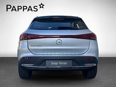 Gebraucht Mercedes EQA250 139 kW (190 PS) 2022 Iridiumsilber metallic SUV