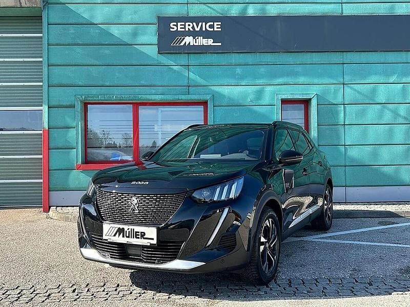 Gebraucht Peugeot e-2008 GT 100 kW (136 PS) 2023 Schwarz SUV