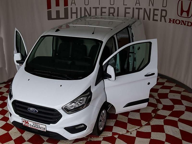Gebraucht Ford Transit Custom 131 PS (96 kW) 2020 Weiß Van