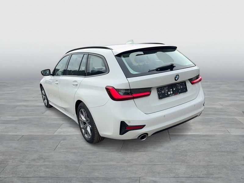 Gebraucht BMW 320 Sport Line 190 PS (139 kW) 2020 Weiß Kombi